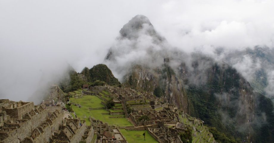 machu picchu peru incas cusco vale salagrado priori travel (25)